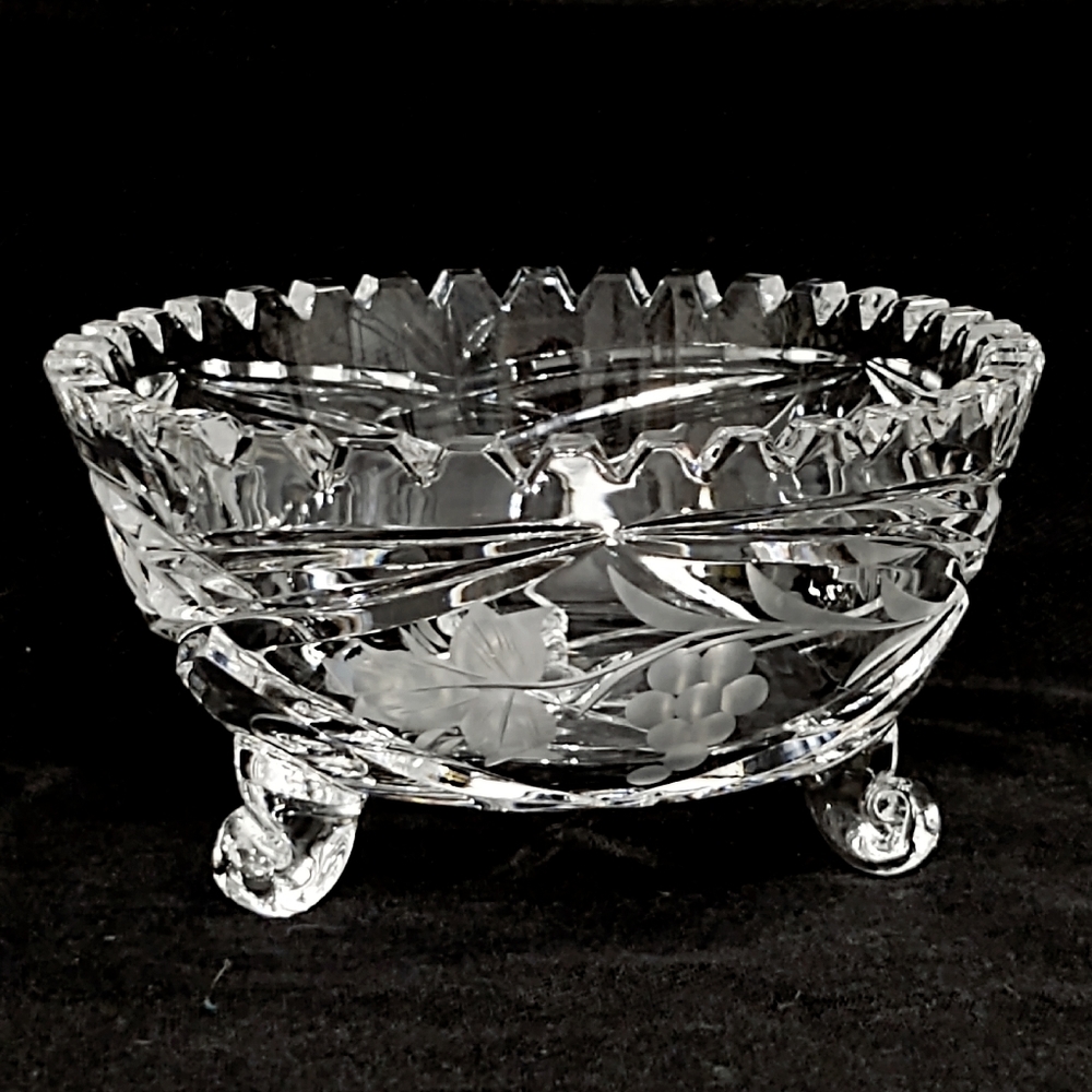 Antique American Brilliant Etched Crystal 3 Footed Candy Bowl